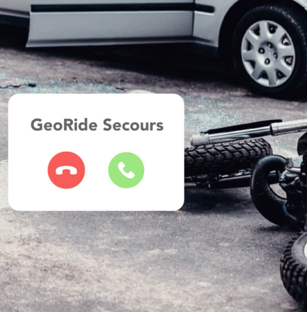 moto à terre et appel de georide secours